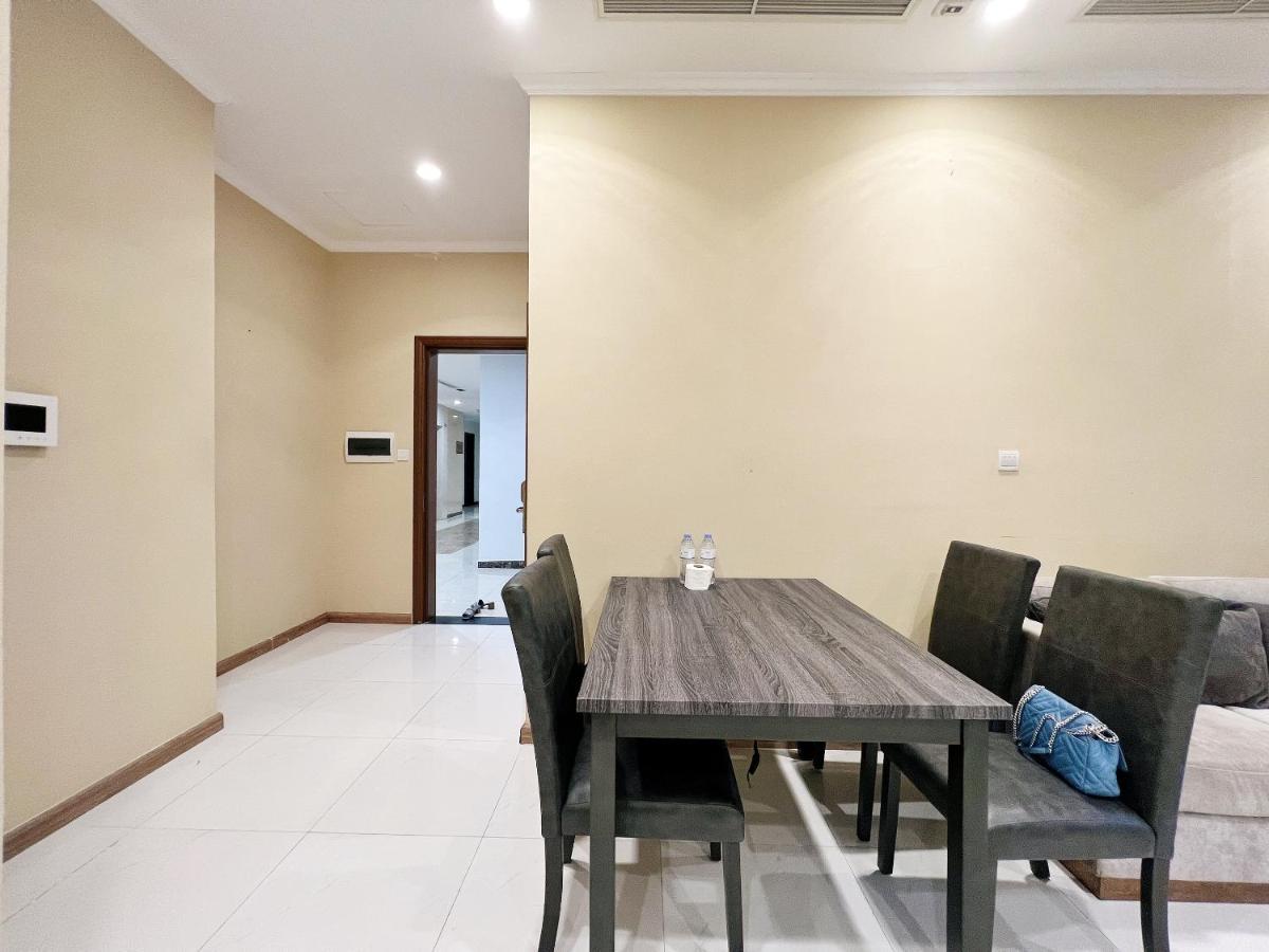 Vinhomes Landmark 81 - Luxstay Condotel Ho Chi Minh-staden Exteriör bild