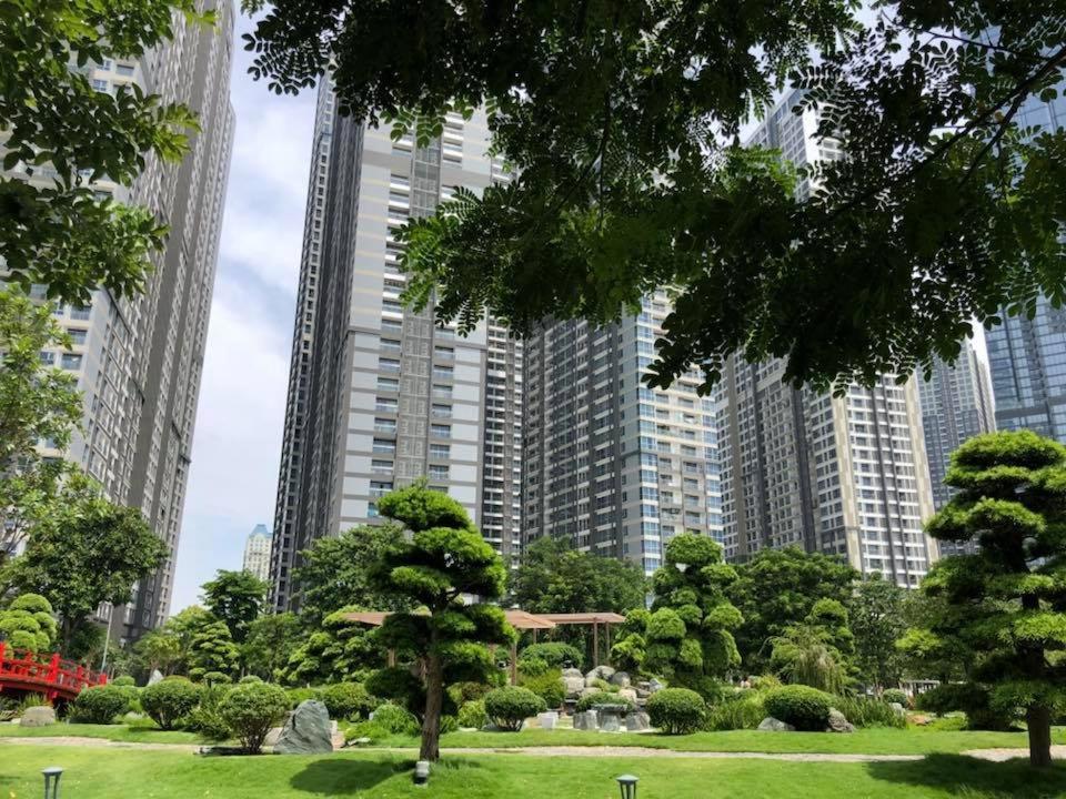 Vinhomes Landmark 81 - Luxstay Condotel Ho Chi Minh-staden Exteriör bild